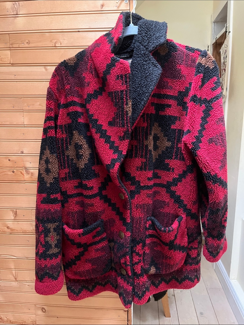 Men's Red Patterned Sherpa Jacket - Cozy Aztec Style